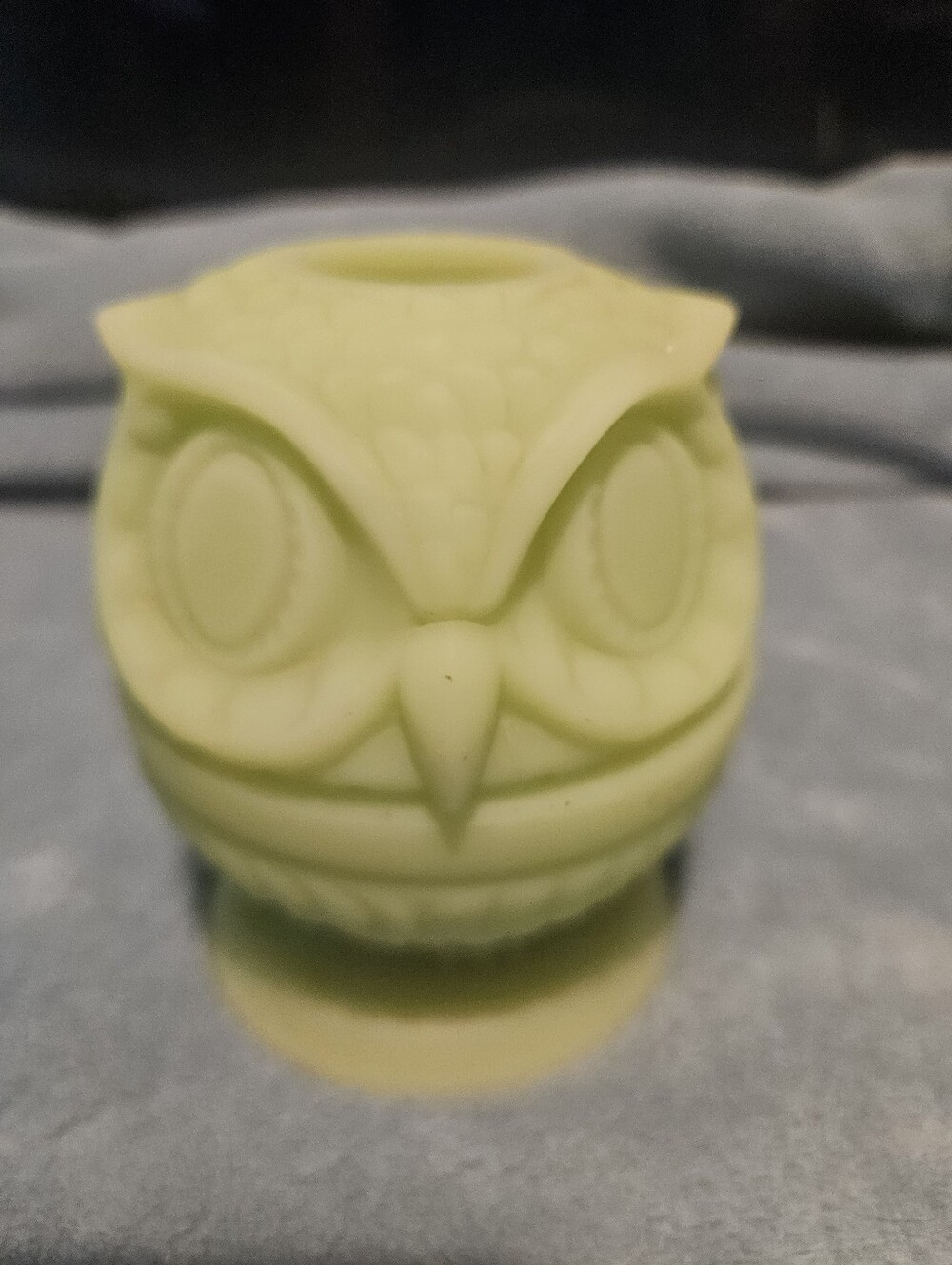 Fenton Pale Green Owl Wax Melt Burner